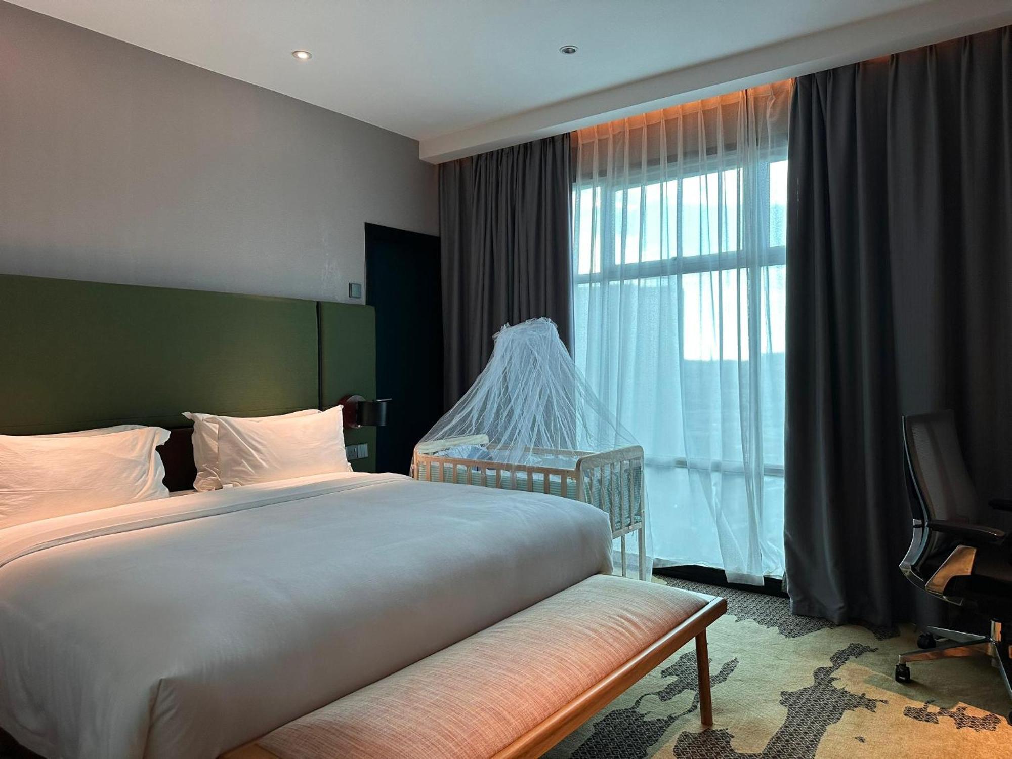 King Park Hotel Kota Kinabalu Bagian luar foto