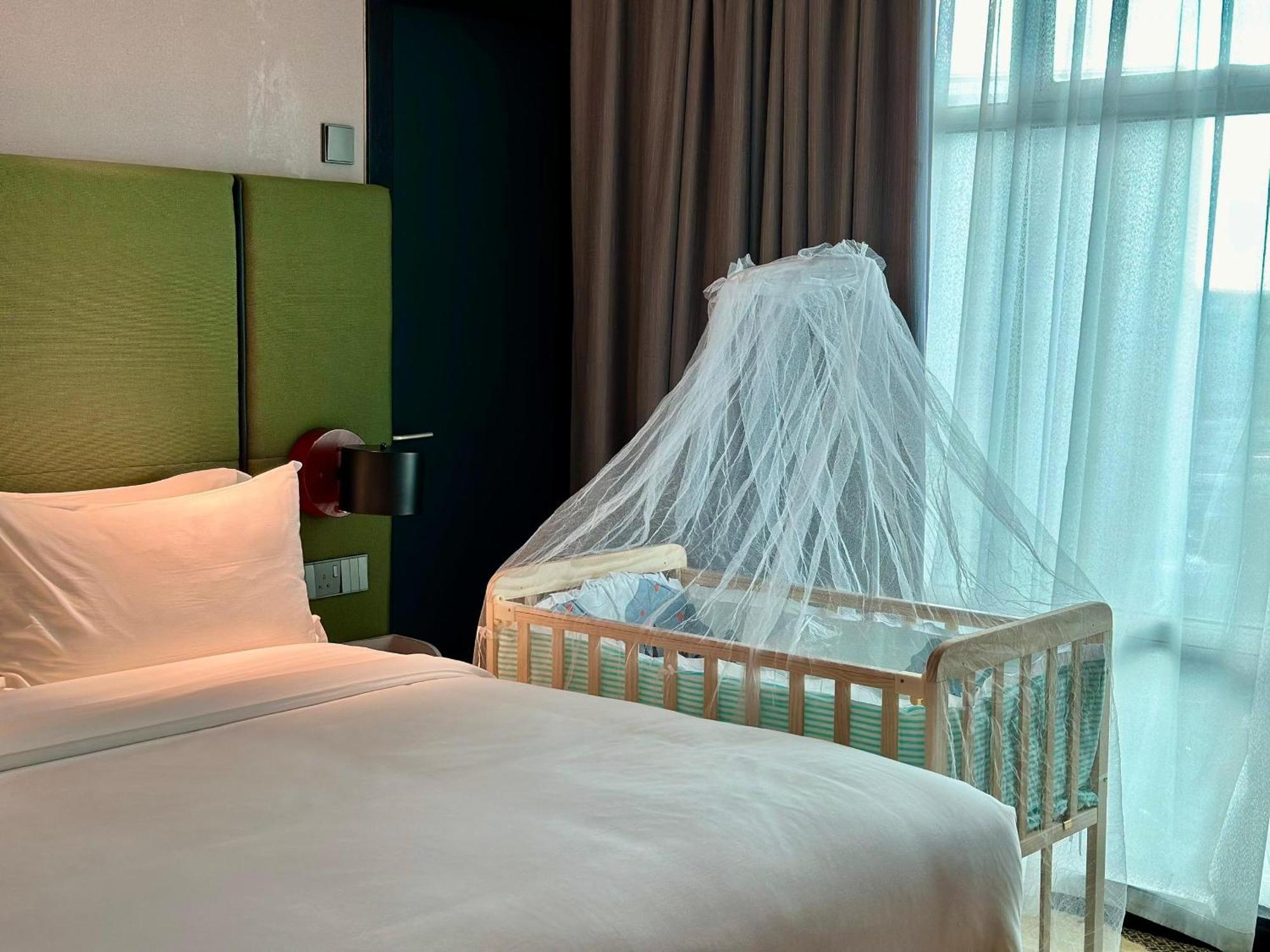 King Park Hotel Kota Kinabalu Bagian luar foto