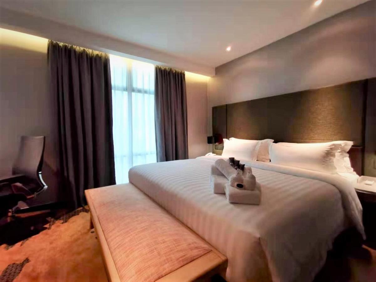 King Park Hotel Kota Kinabalu Bagian luar foto